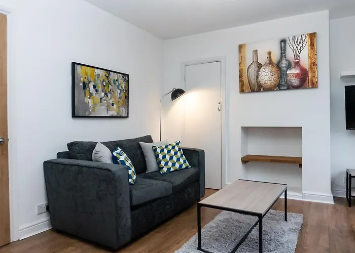 Relaxation By Olauda Sa - 3 Bed House With Free Parking